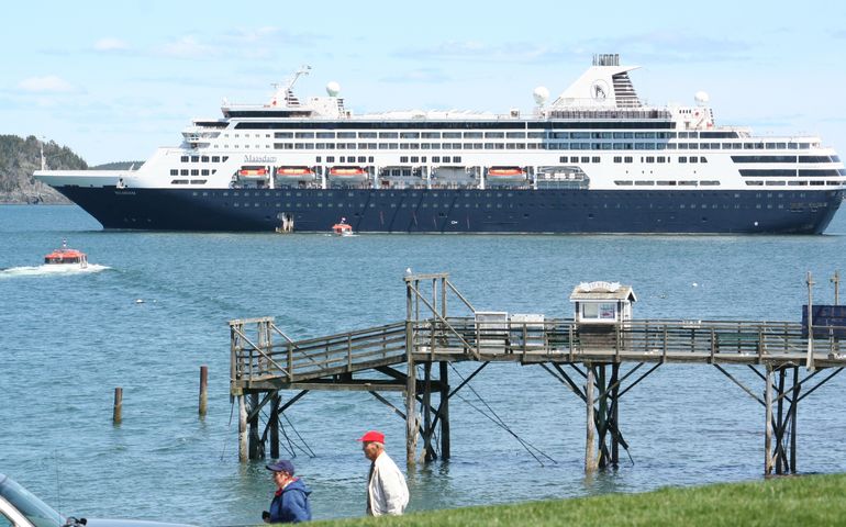 bar harbor cruise ship schedule